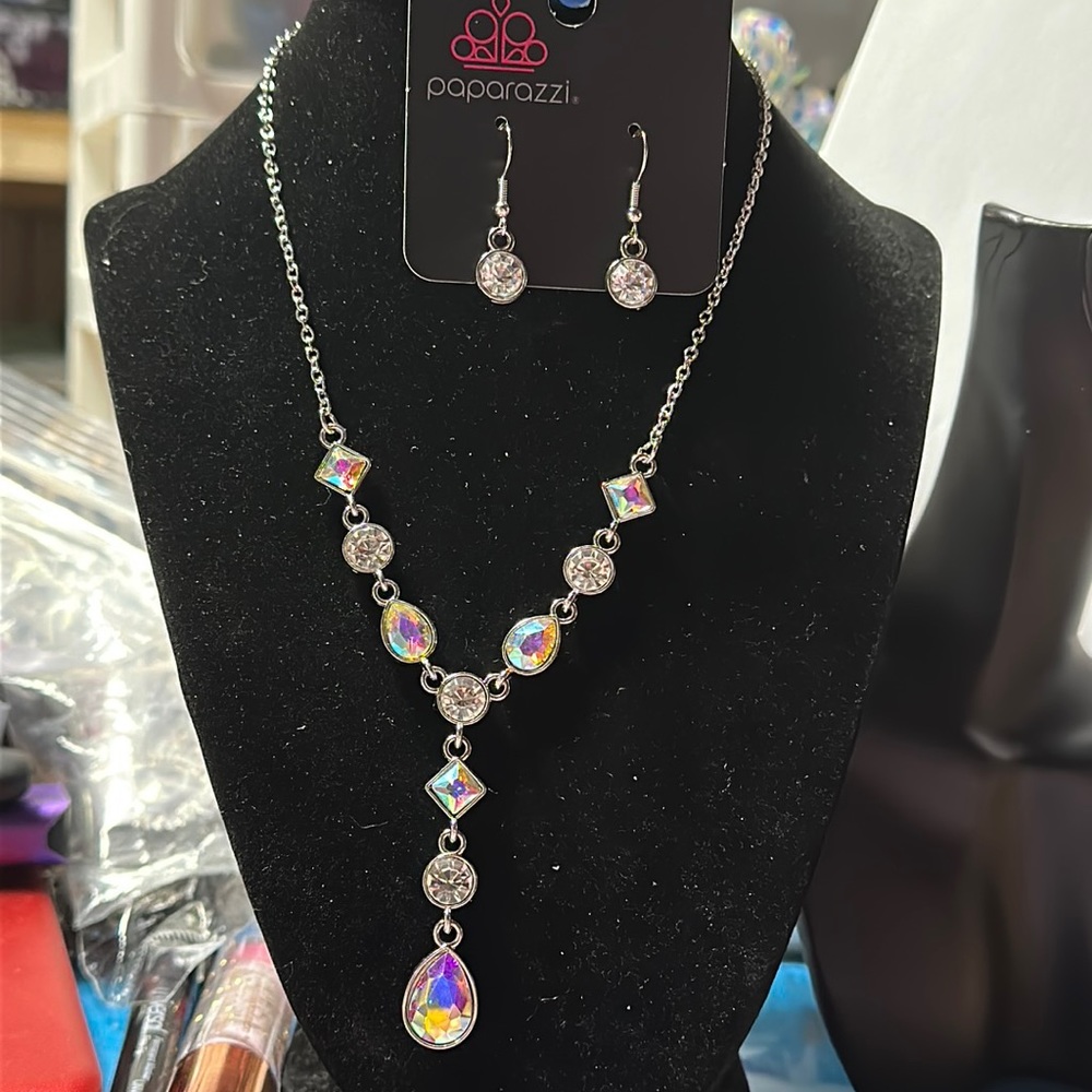 Paparazzi #882 necklace with matching earrings